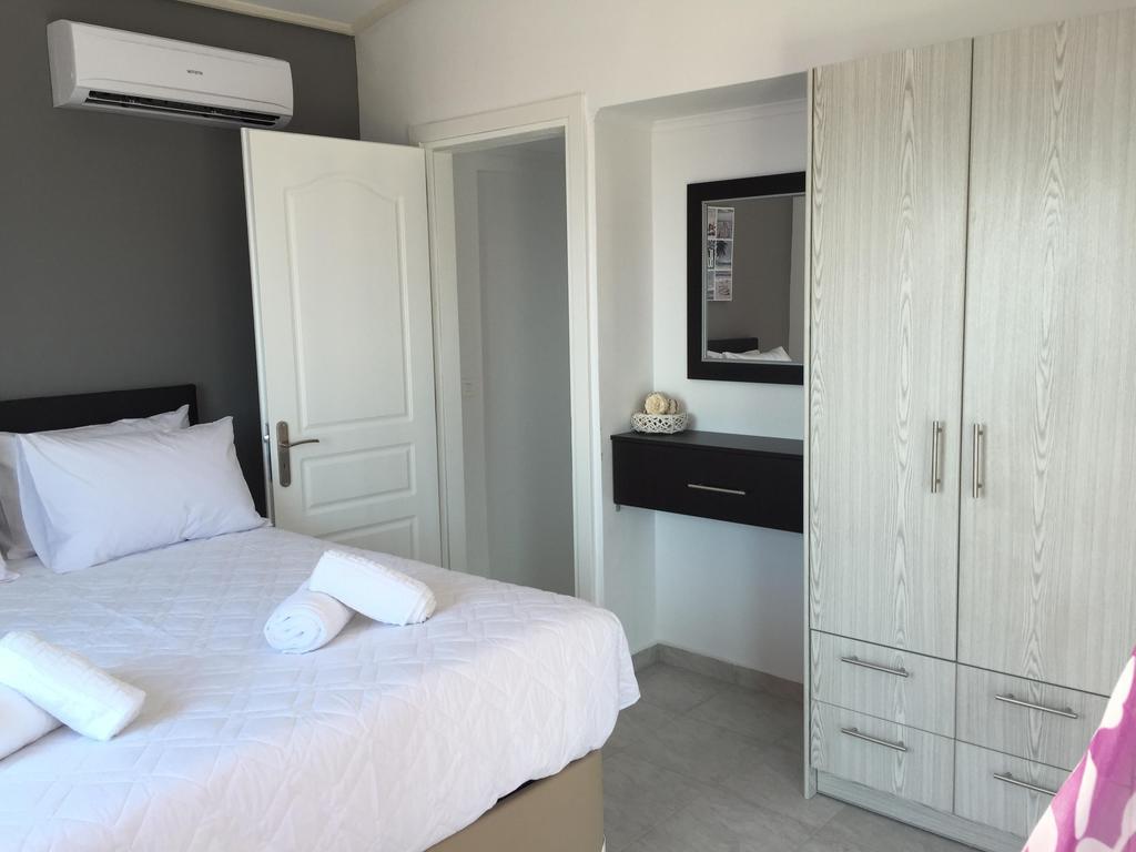 Appartement Mountain & Sea à Kalamata Extérieur photo
